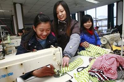 成都成人平面设计培训学校