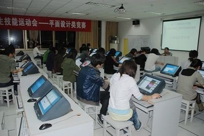 平面设计融入思政课堂