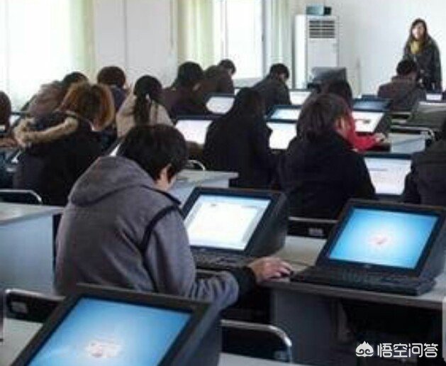 平面设计中职老师工资多少