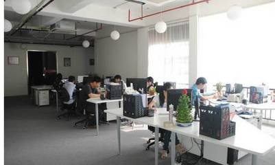 工厂平面设计学徒