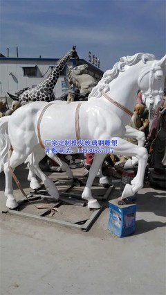 孔子雕塑平面设计理念特点