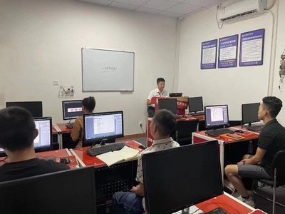 美工平面设计师考试
